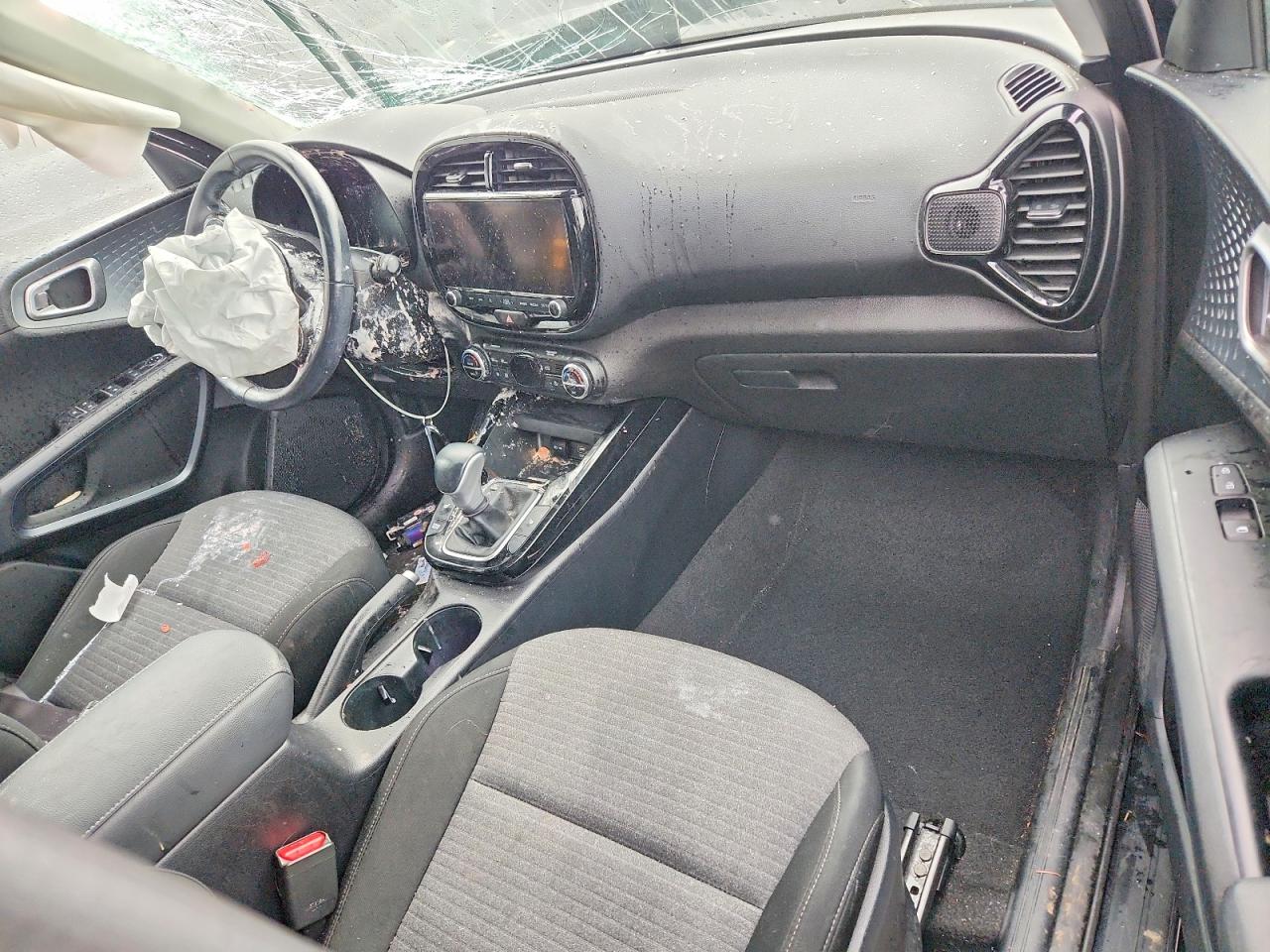 2024 KIA SOUL photo 15