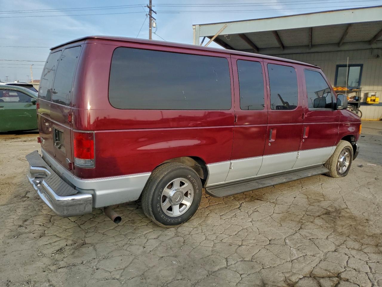 2006 FORD ECONOLINE E150 WAGON photo 3
