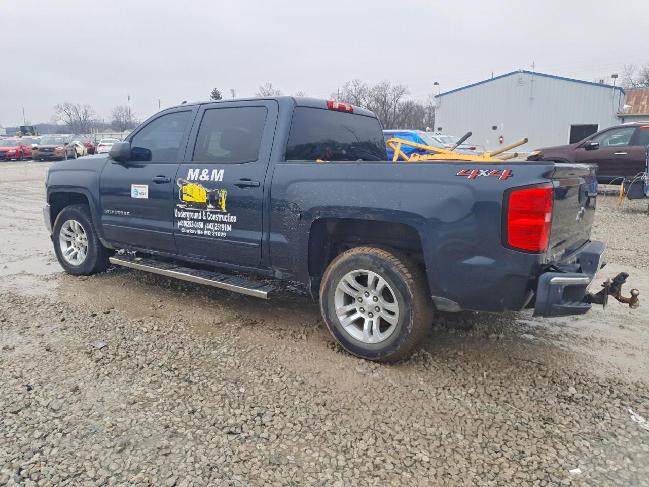 2018 CHEVROLET SILVERADO K1500 LT photo 2