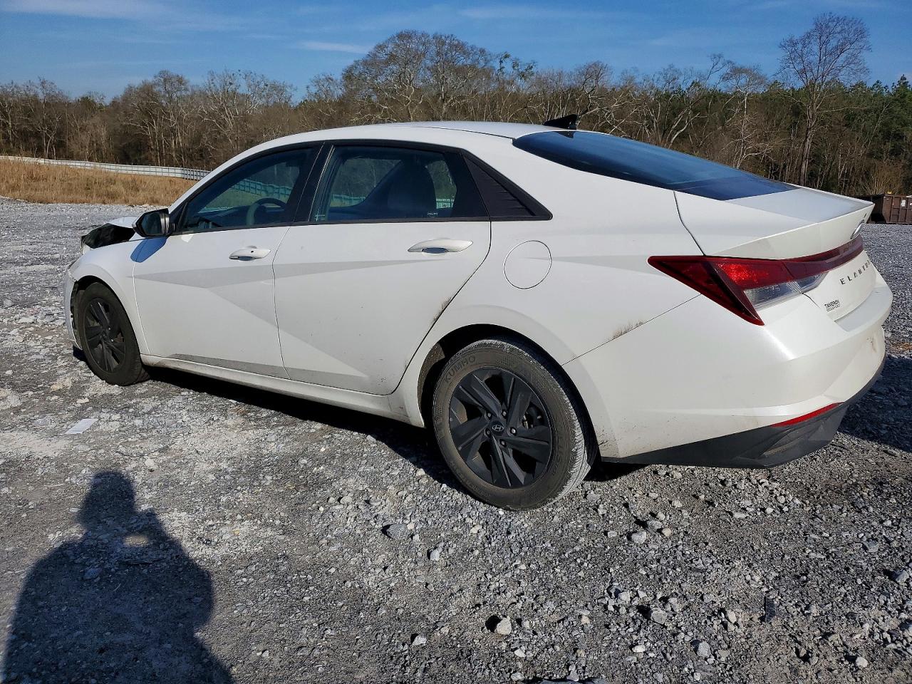 2021 HYUNDAI ELANTRA SEL photo 2