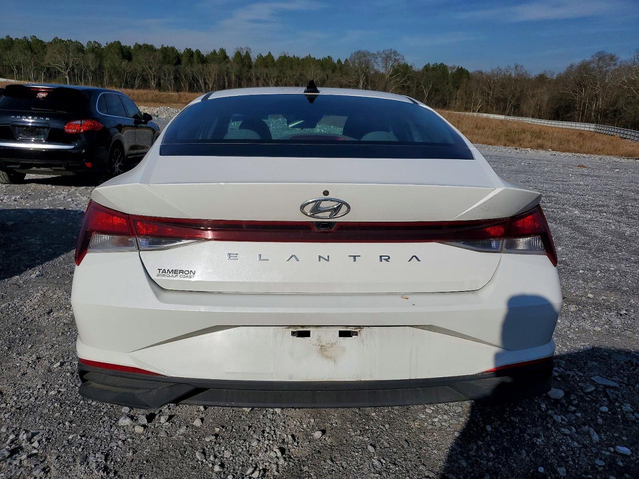 2021 HYUNDAI ELANTRA SEL photo 6