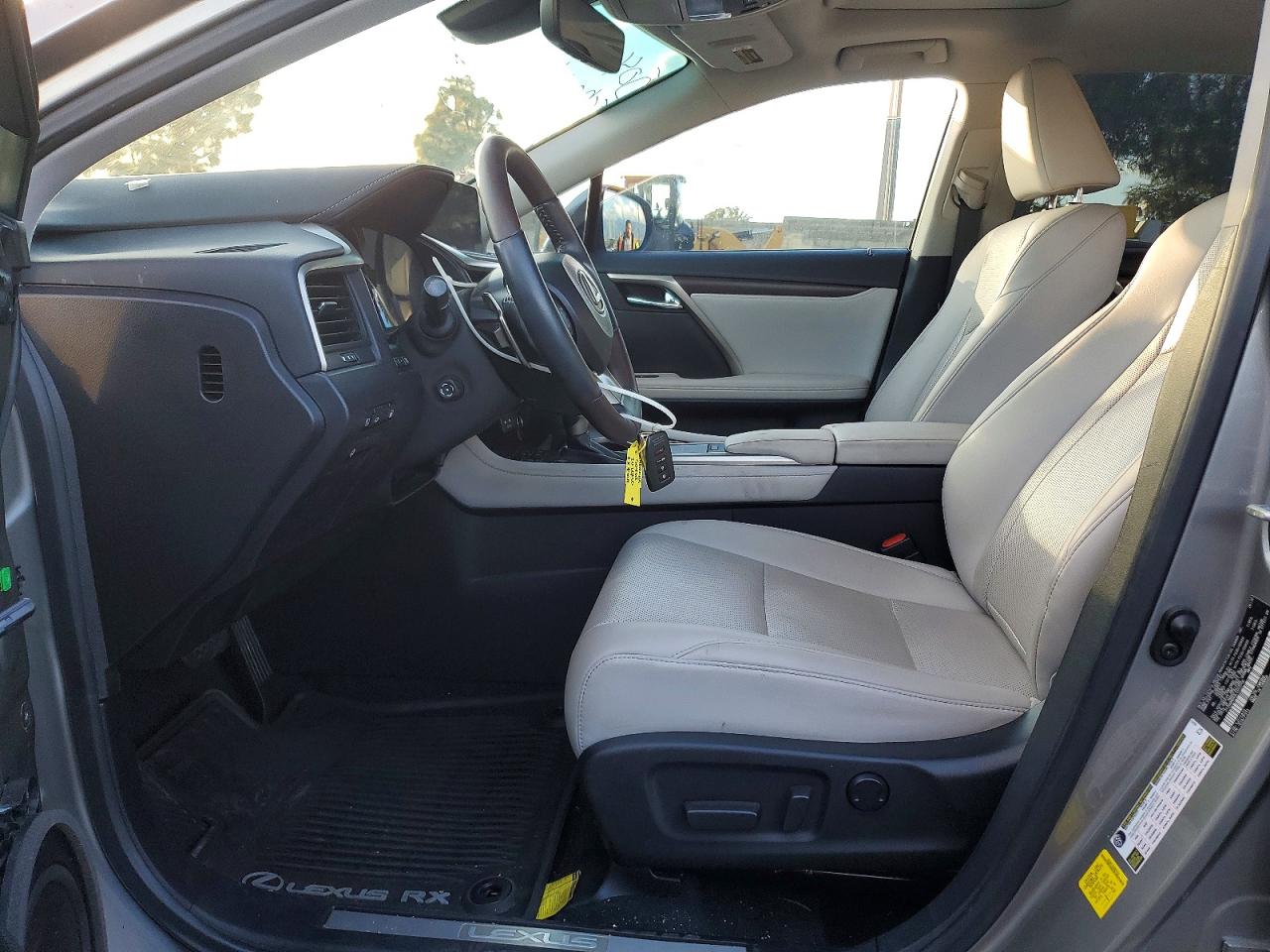 2020 LEXUS RX 450H photo 7