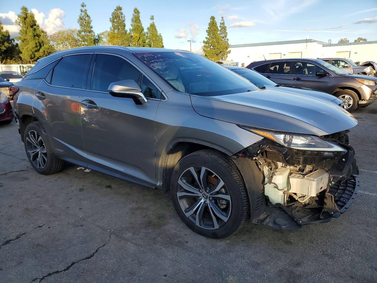 2020 LEXUS RX 450H photo 4