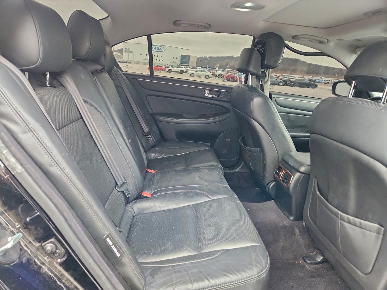 2011 HYUNDAI GENESIS 3.8L photo 19