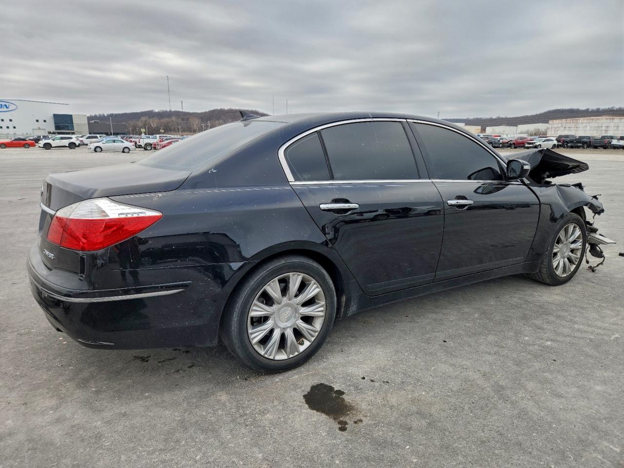 2011 HYUNDAI GENESIS 3.8L photo 5