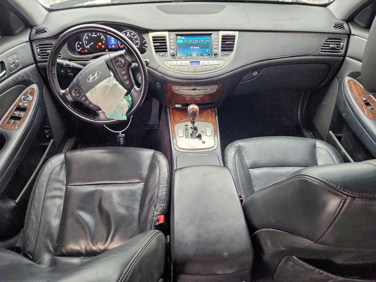 2011 HYUNDAI GENESIS 3.8L photo 15