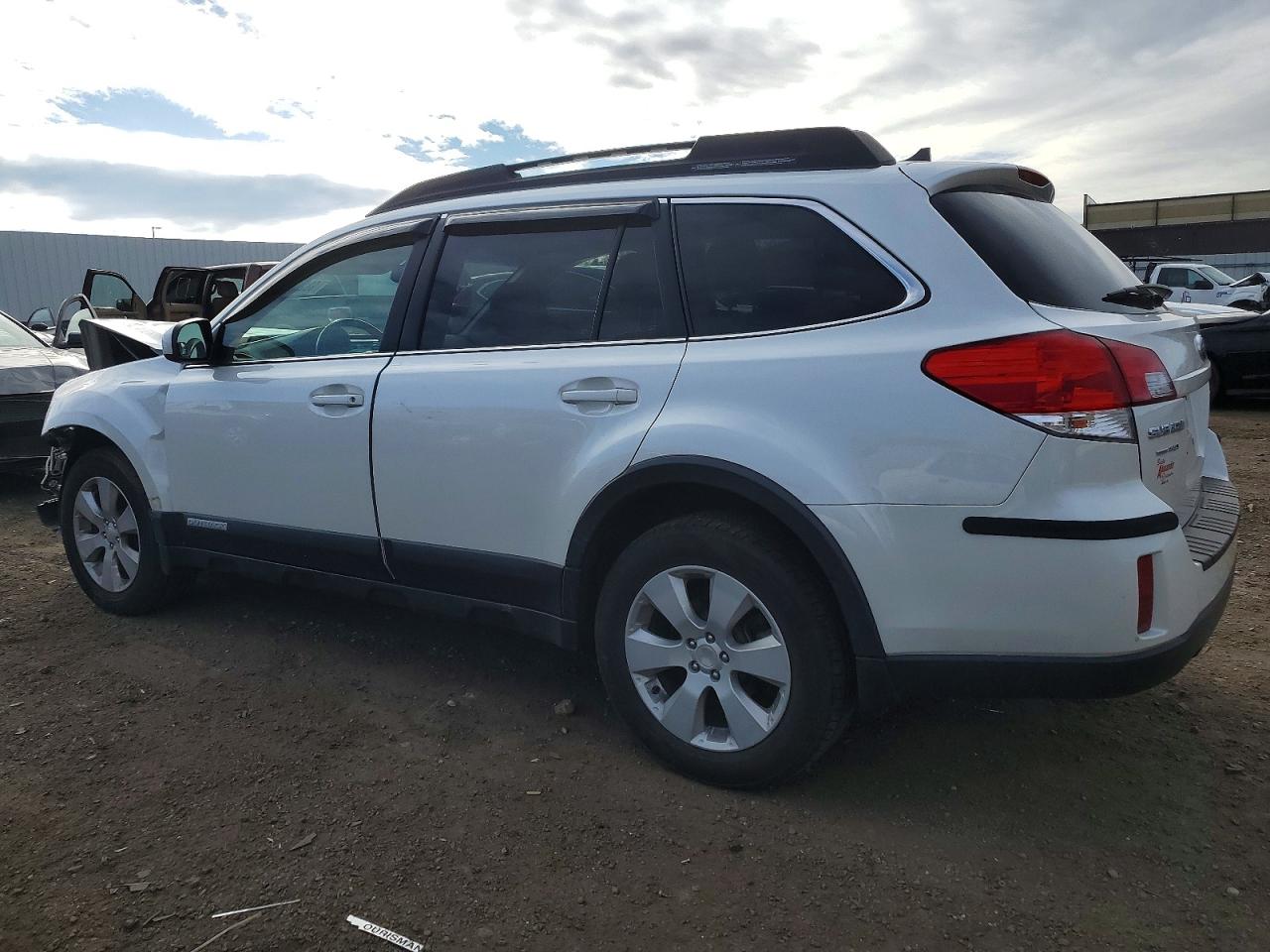 2011 SUBARU OUTBACK 2.5I LIMITED photo 2