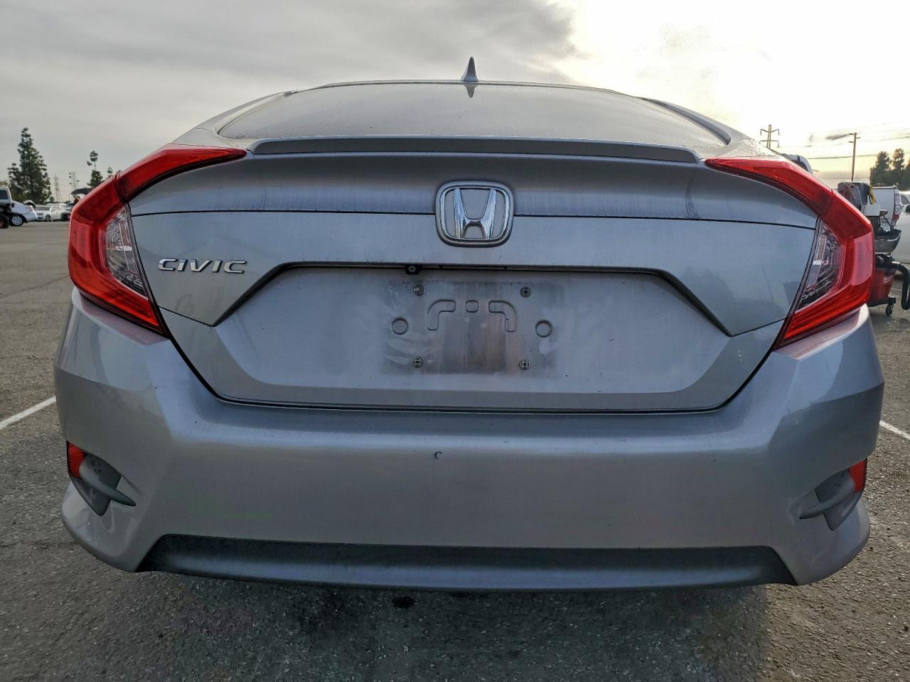 2016 HONDA CIVIC EX photo 6