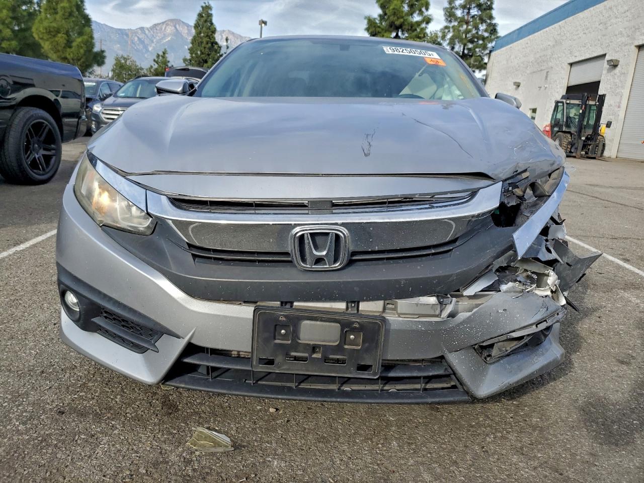 2016 HONDA CIVIC EX photo 5