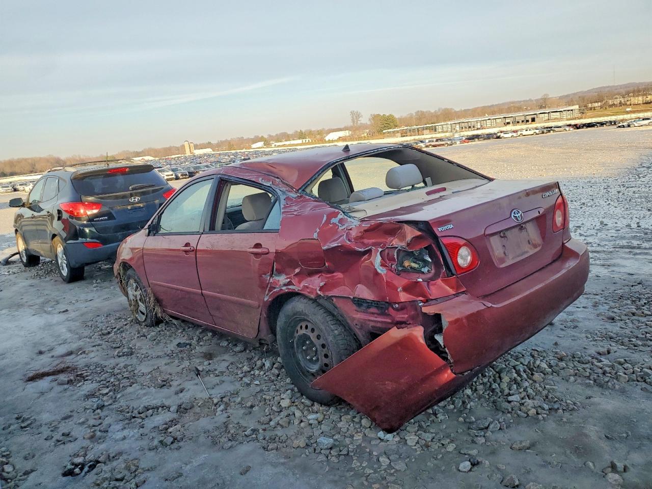 2005 TOYOTA COROLLA CE photo 2