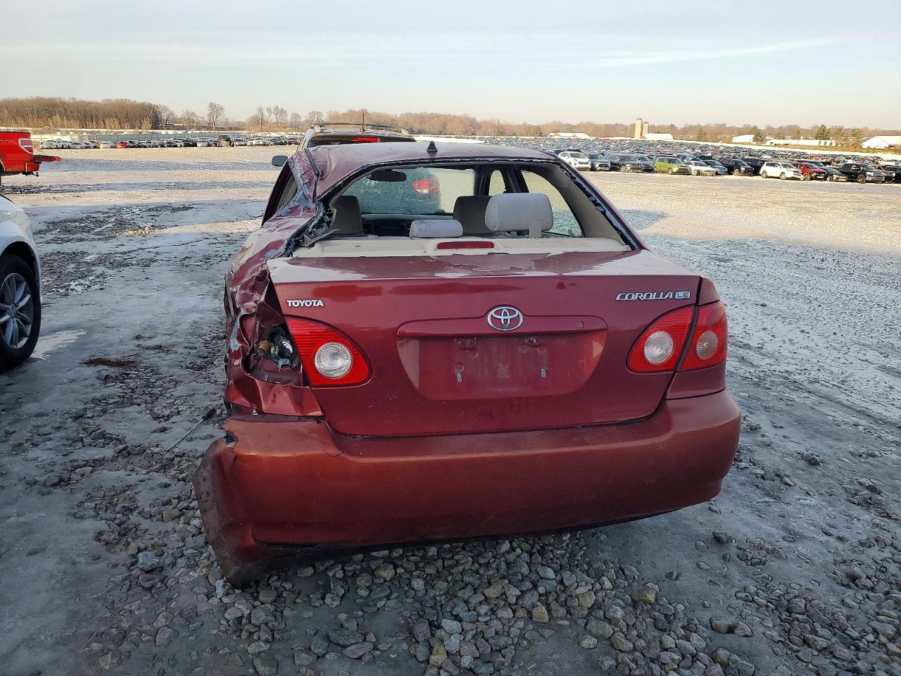 2005 TOYOTA COROLLA CE photo 6