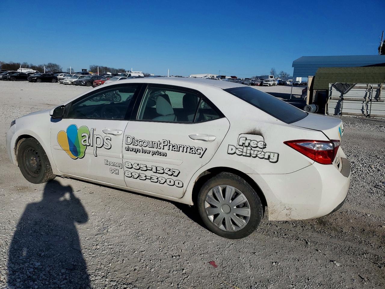 2016 TOYOTA COROLLA L photo 3