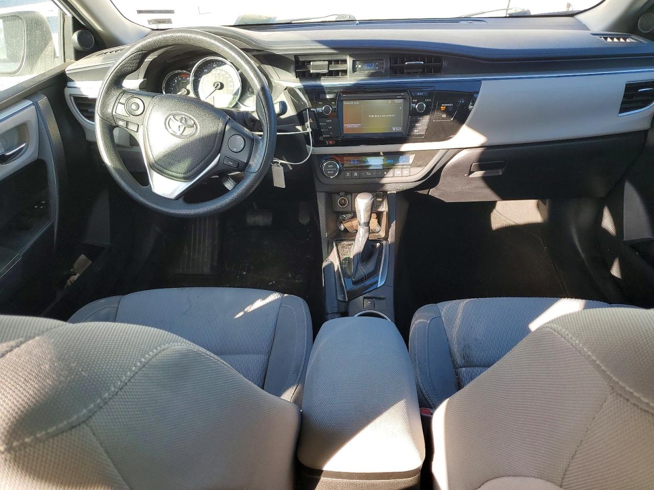 2016 TOYOTA COROLLA L photo 15