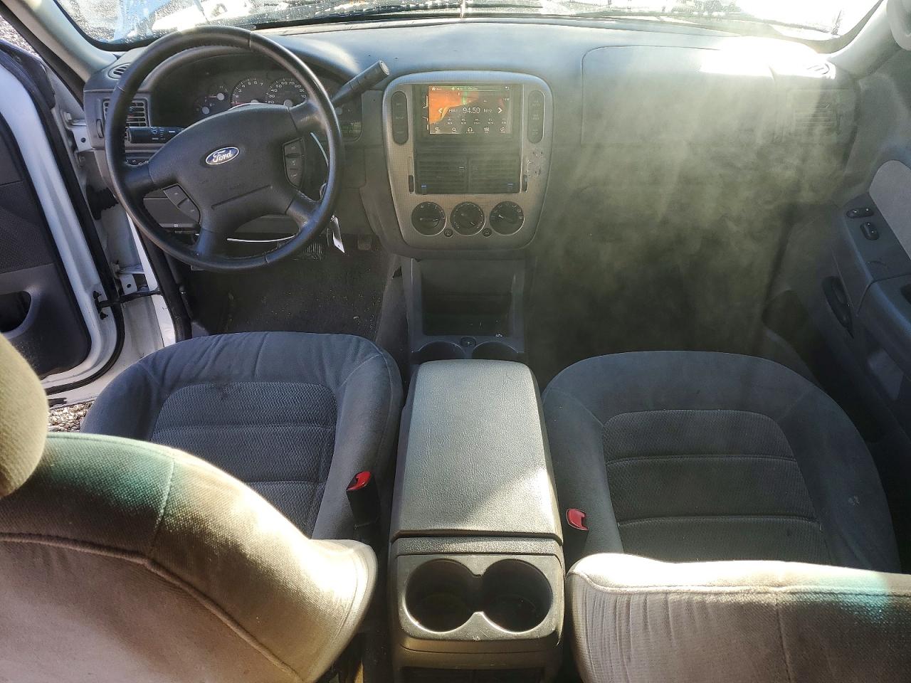 2005 FORD EXPLORER XLT photo 8