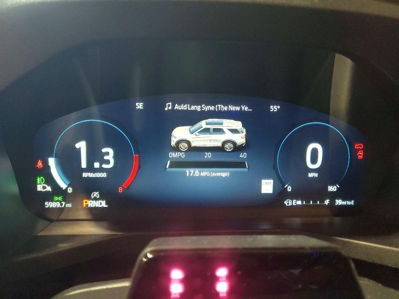 2025 FORD EXPLORER ST-LINE photo 9
