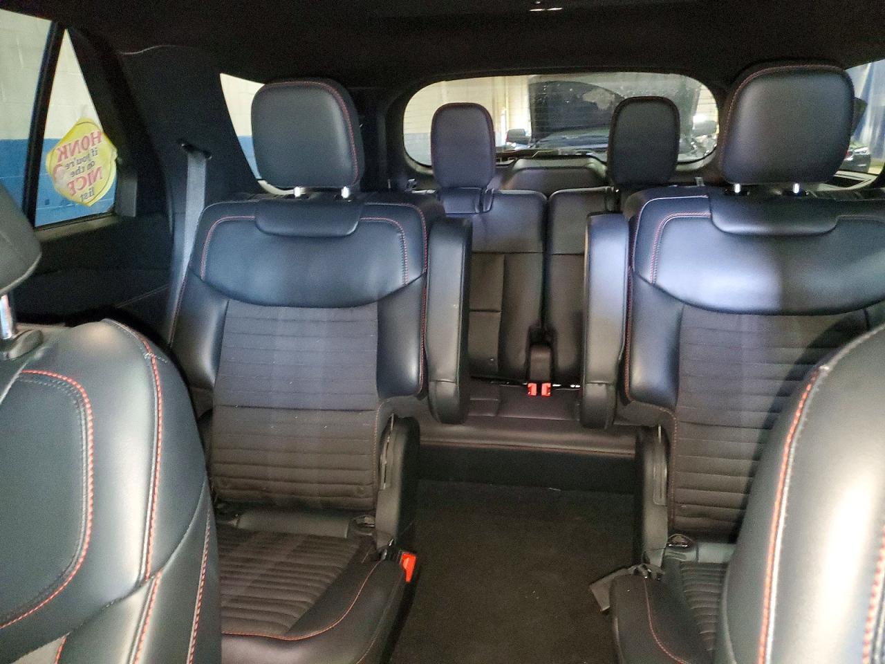 2025 FORD EXPLORER ST-LINE photo 10