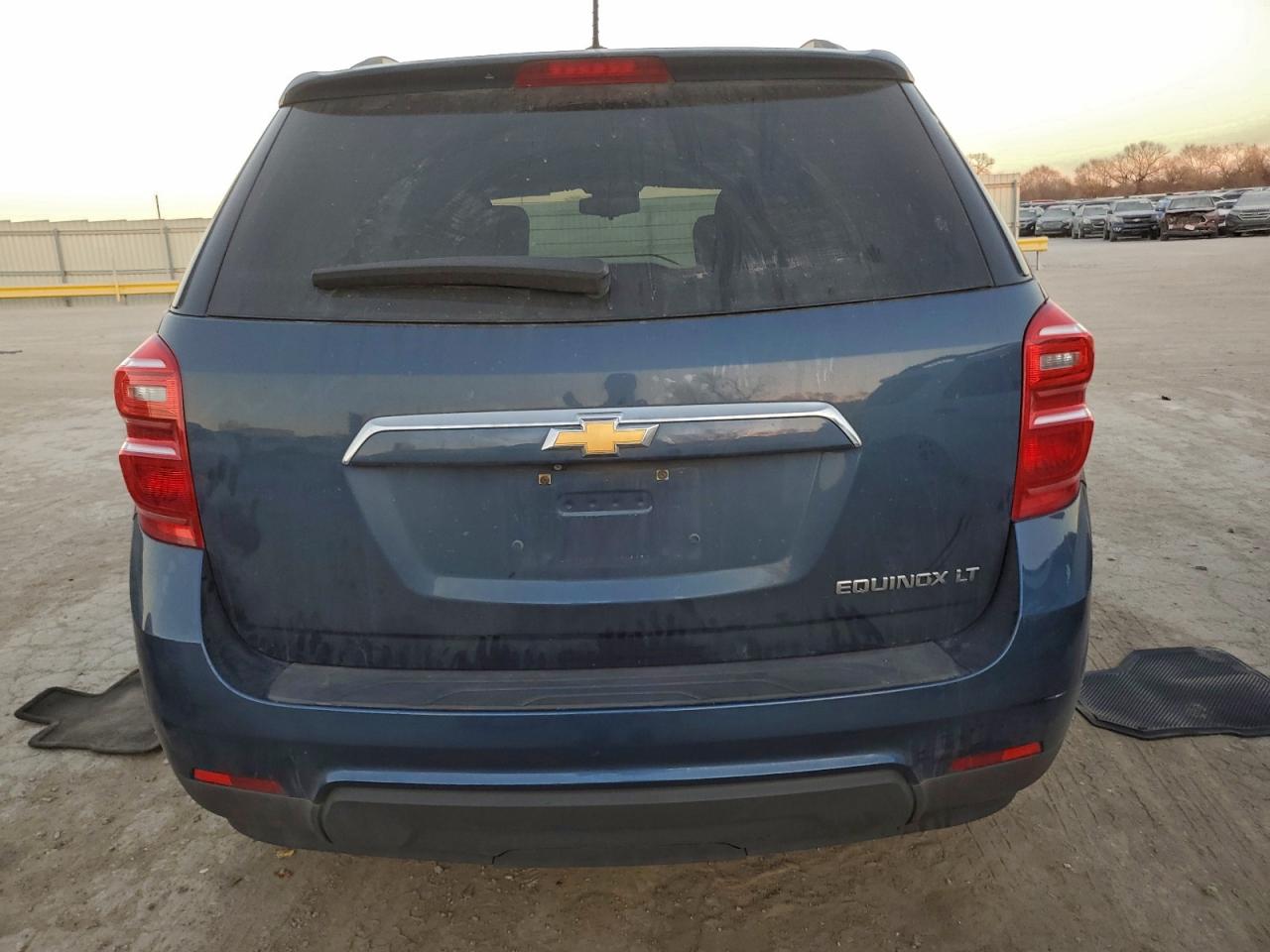 2016 CHEVROLET EQUINOX LT photo 11