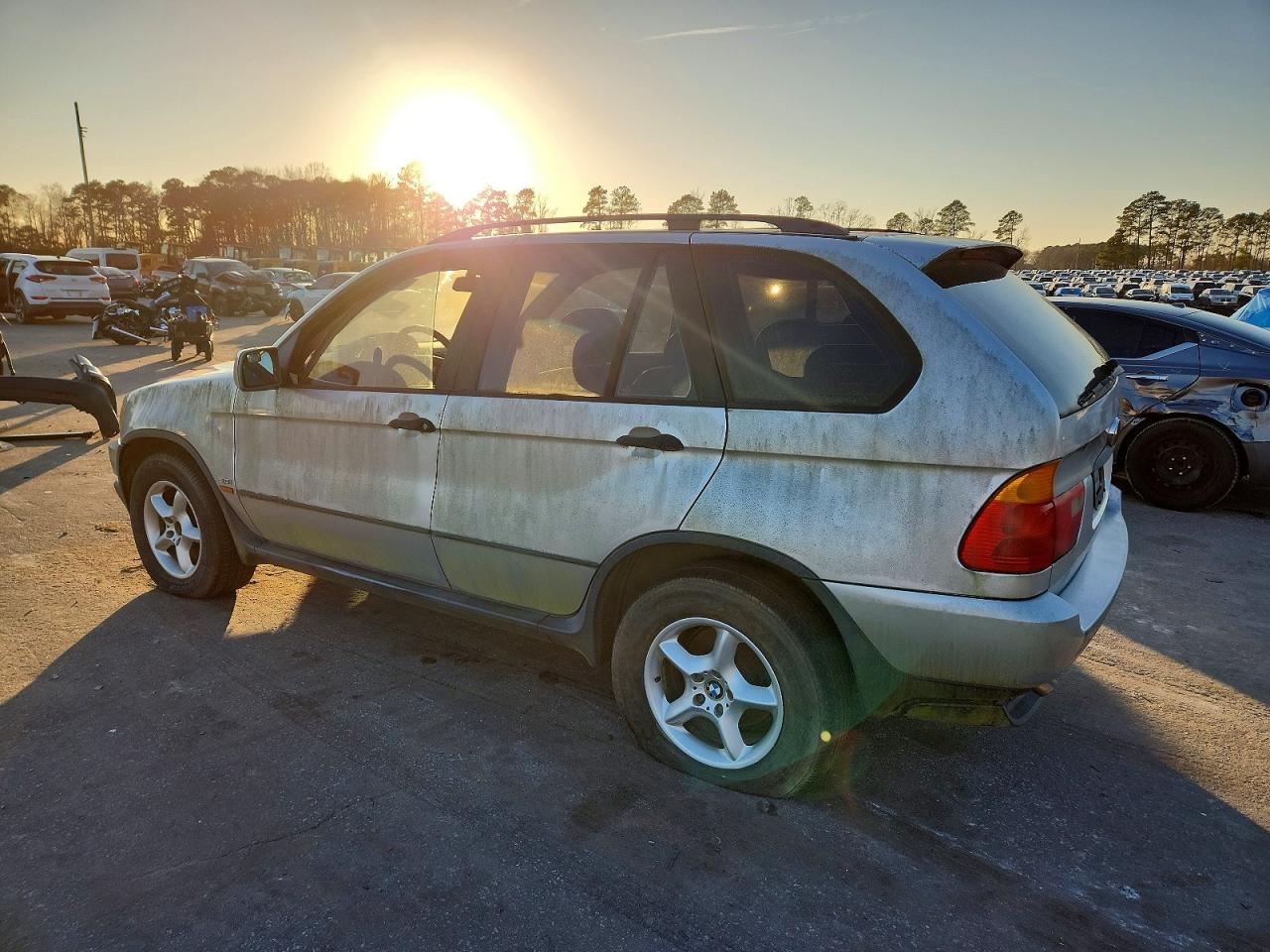 2003 BMW X5 3.0I photo 2