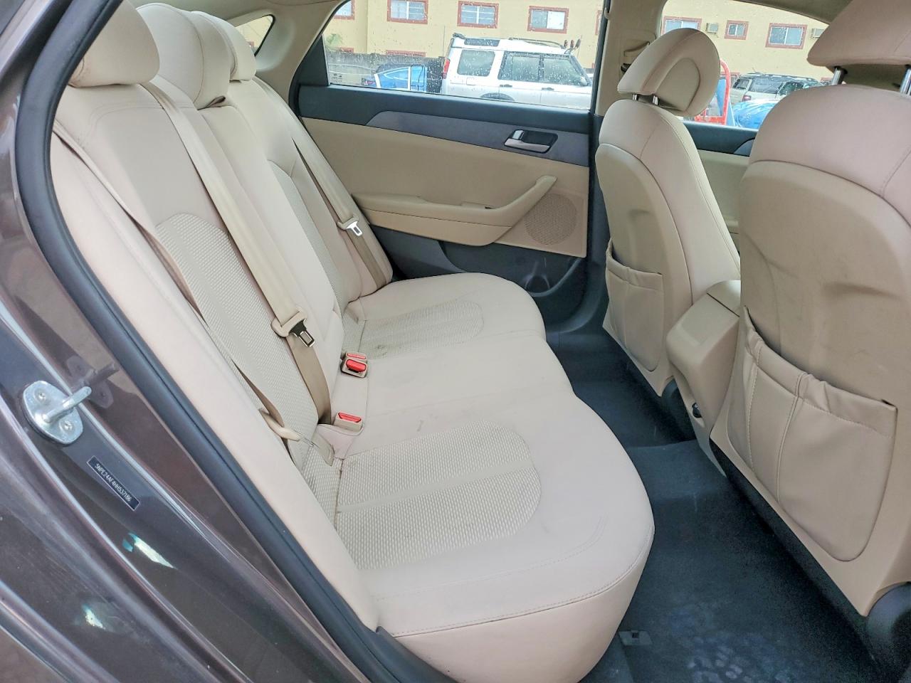 2017 HYUNDAI SONATA SE photo 10
