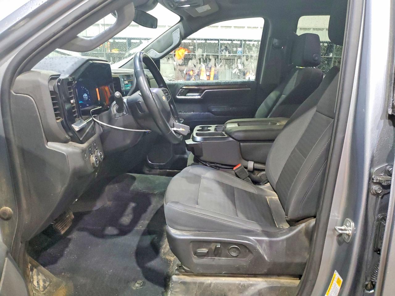 2023 CHEVROLET SILVERADO K1500 LT-L photo 7