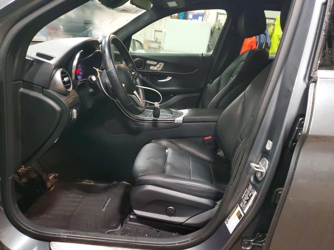 2020 MERCEDES-BENZ GLC 300 4MATIC photo 7