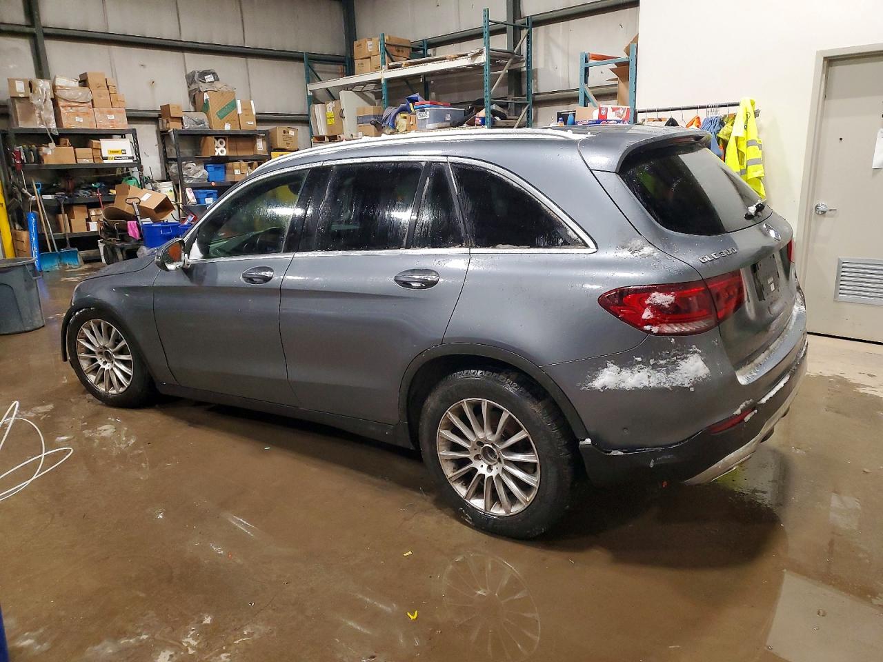 2020 MERCEDES-BENZ GLC 300 4MATIC photo 2