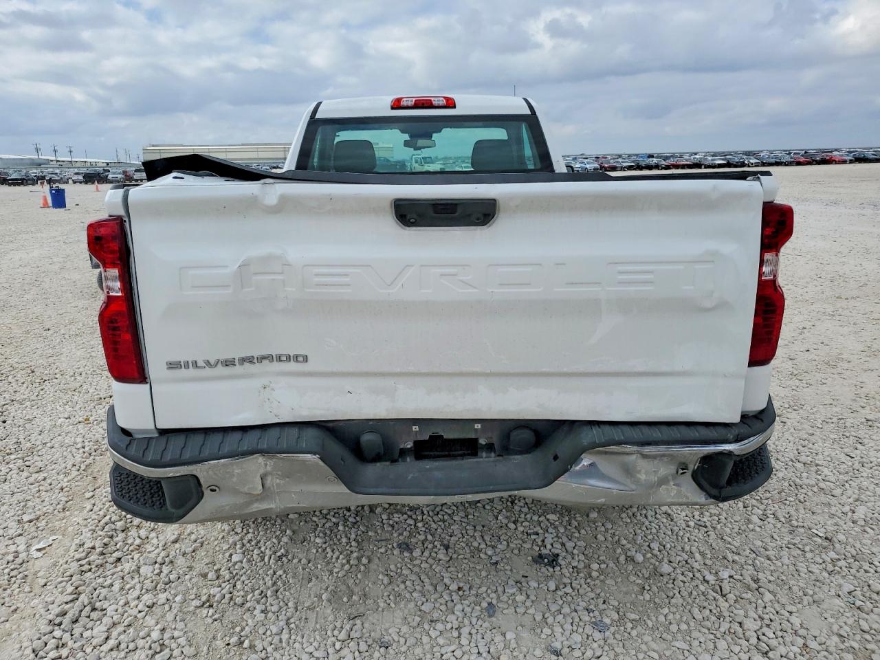 2023 CHEVROLET SILVERADO C1500 photo 16
