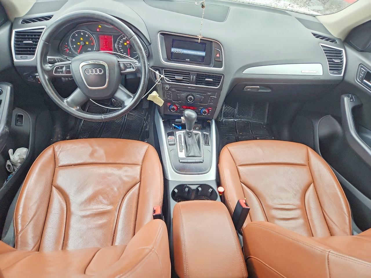 2012 AUDI Q5 PREMIUM PLUS photo 8