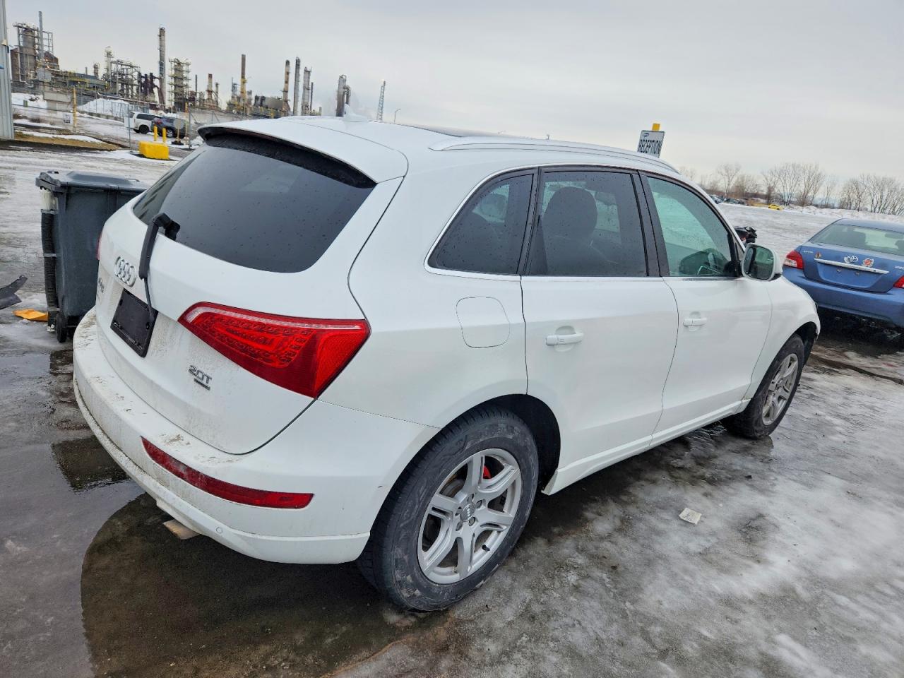 2012 AUDI Q5 PREMIUM PLUS photo 3