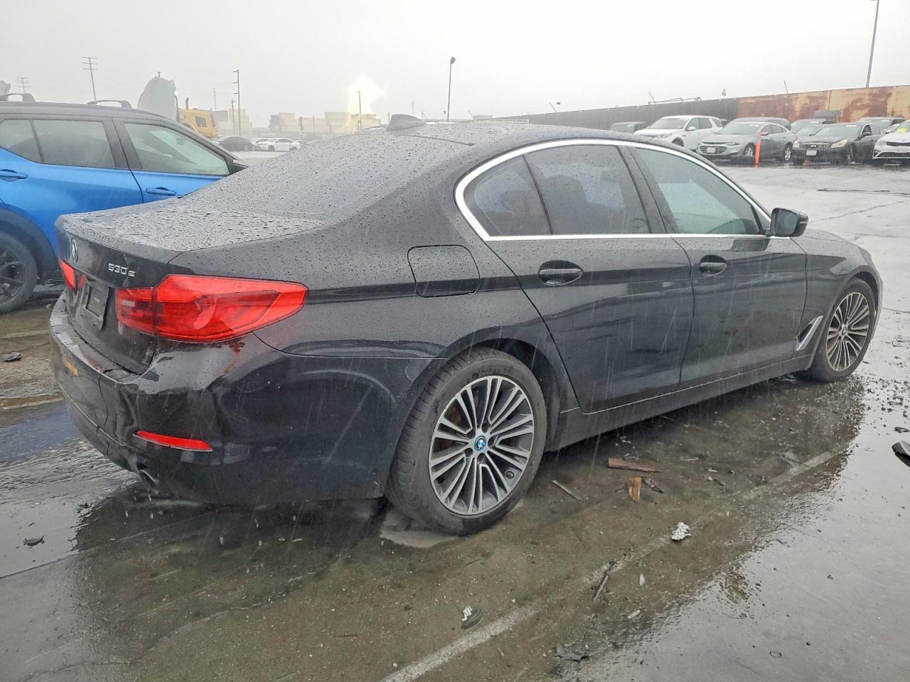 2019 BMW 530E photo 3