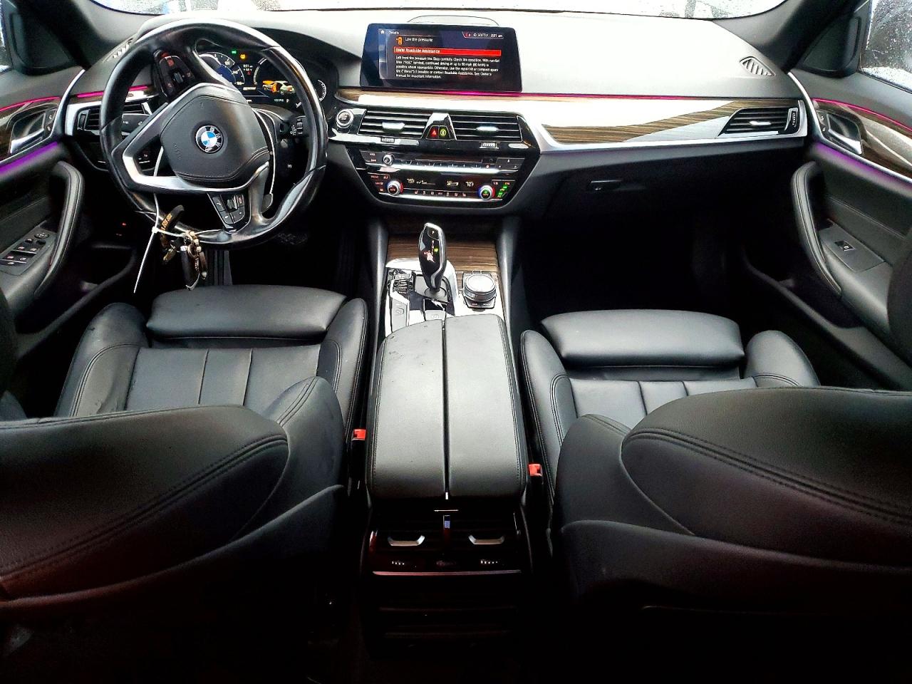 2019 BMW 530E photo 8