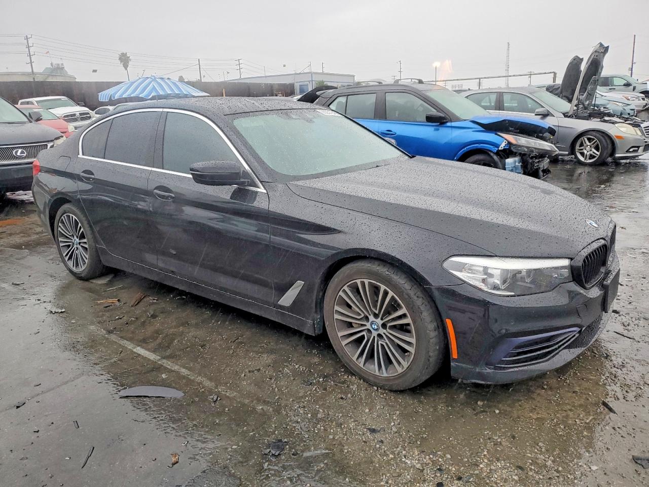 2019 BMW 530E photo 4