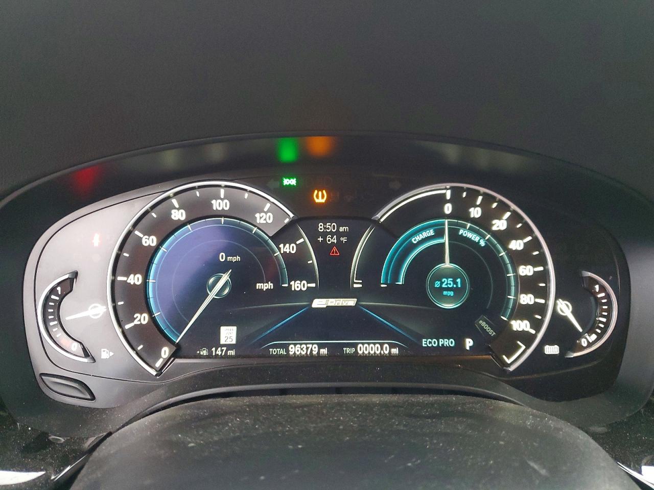 2019 BMW 530E photo 9