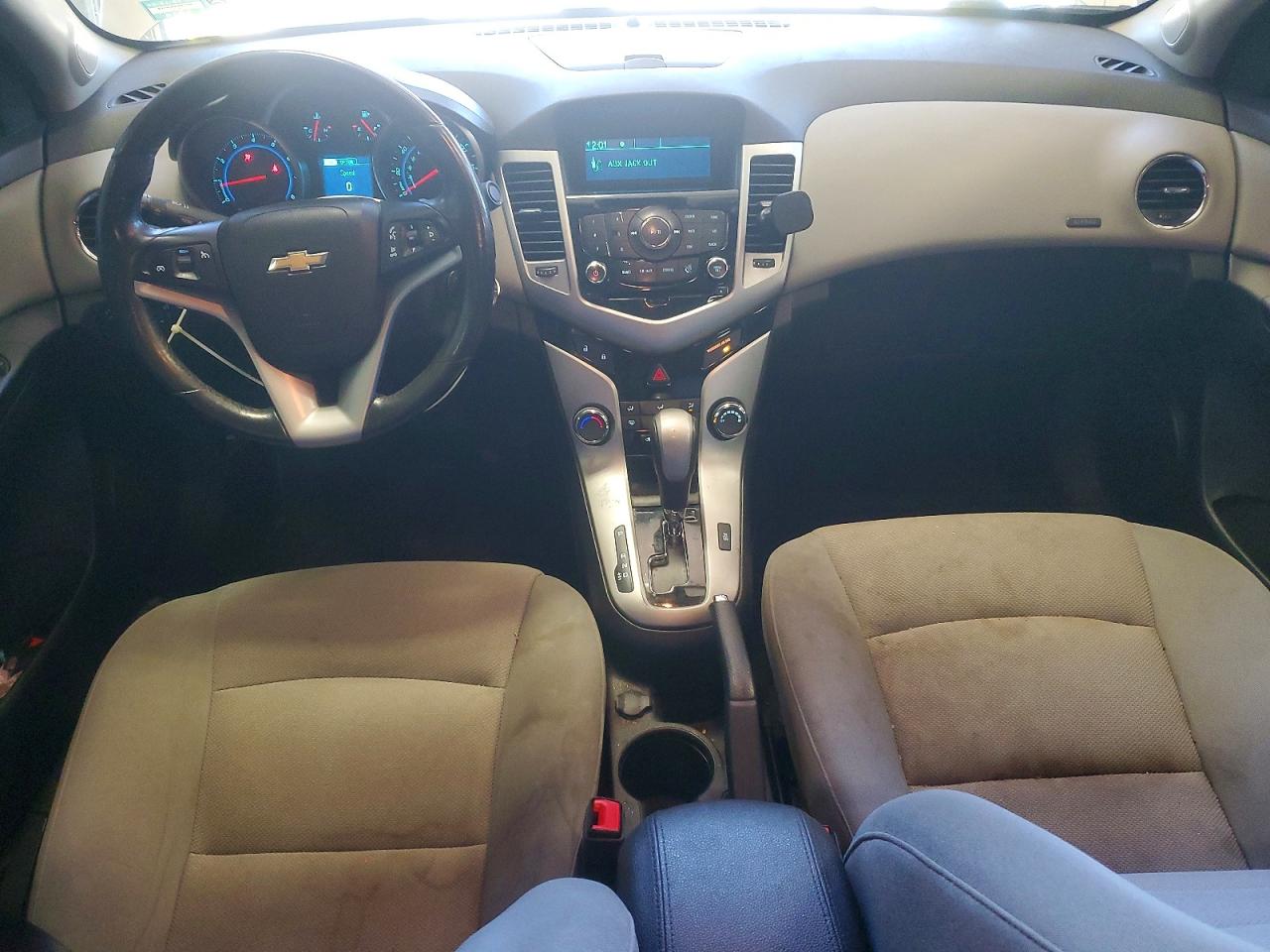 2014 CHEVROLET CRUZE LT photo 8