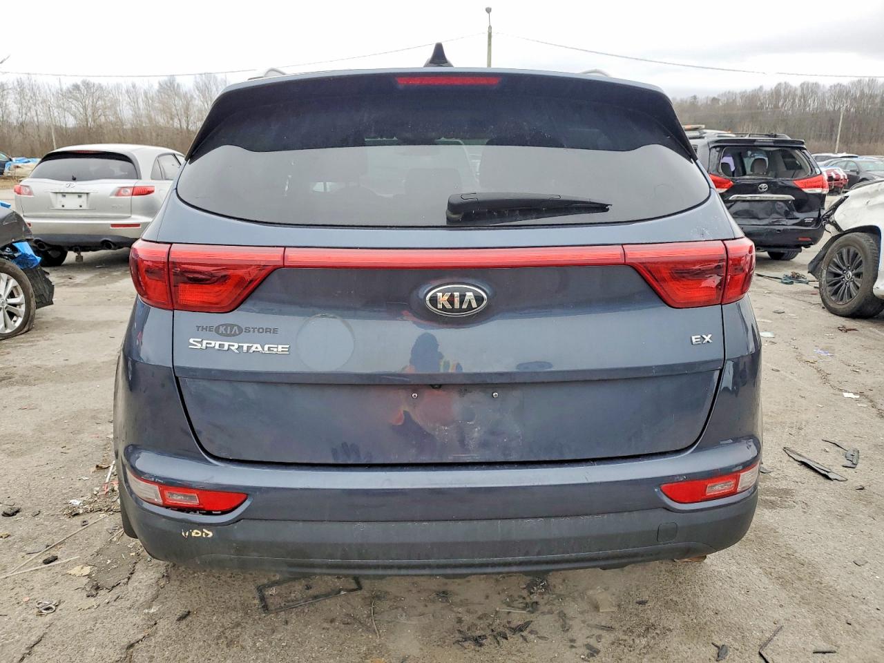 2017 KIA SPORTAGE EX photo 6