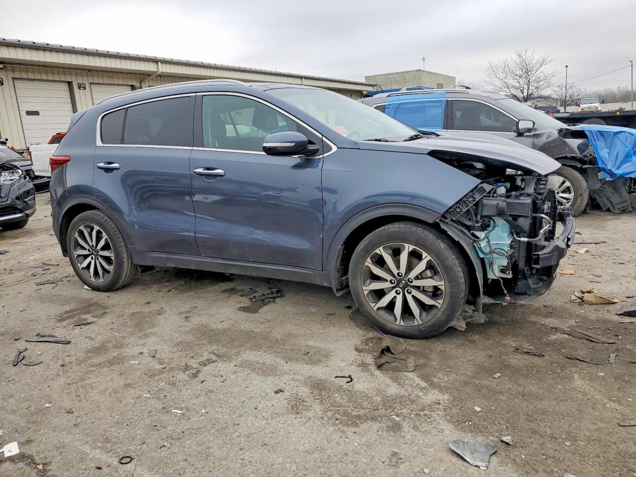 2017 KIA SPORTAGE EX photo 4