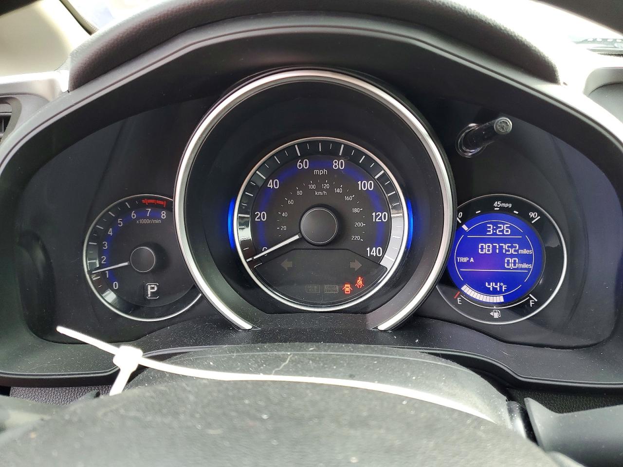 2015 HONDA FIT LX photo 25