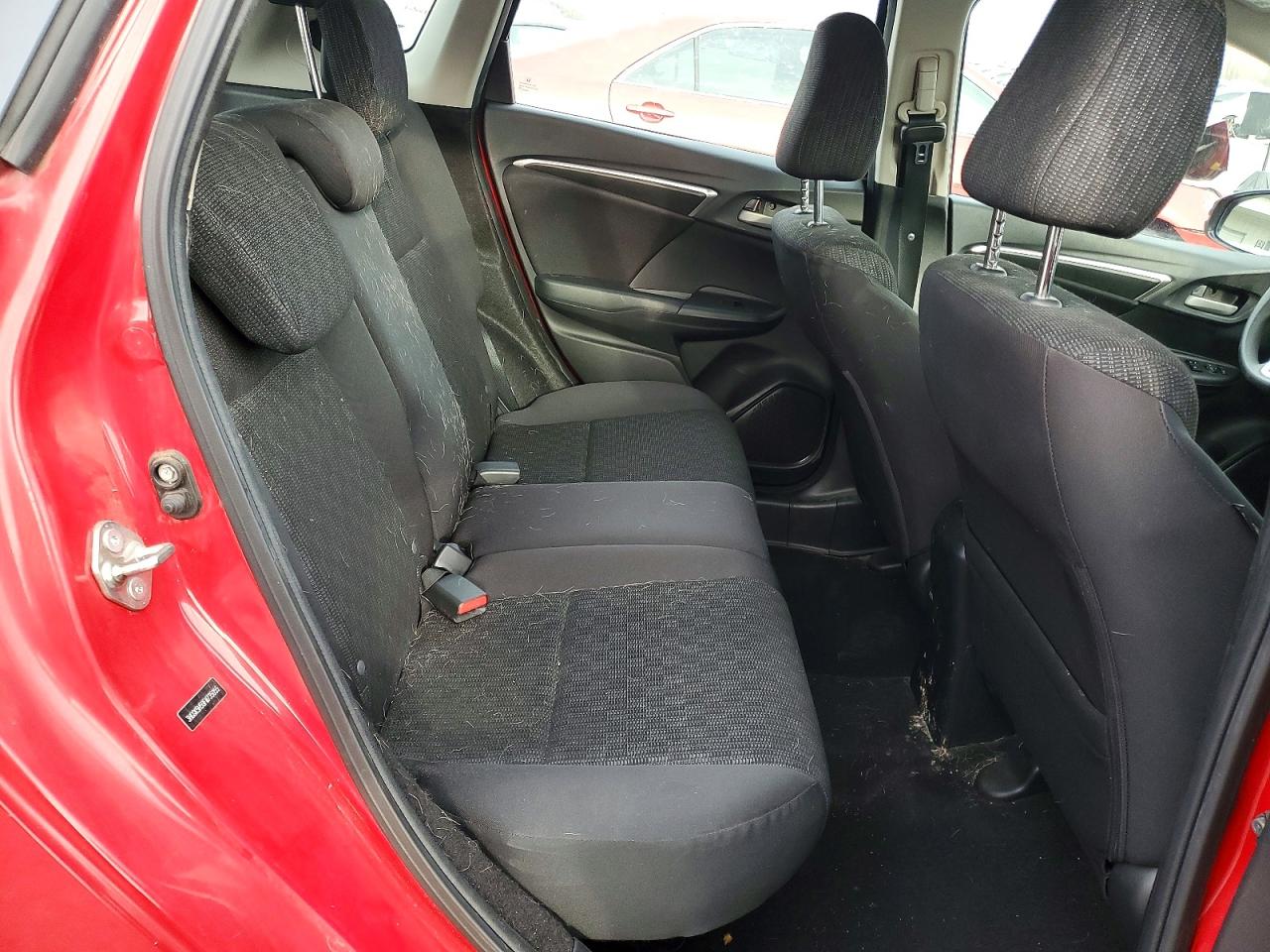 2015 HONDA FIT LX photo 28