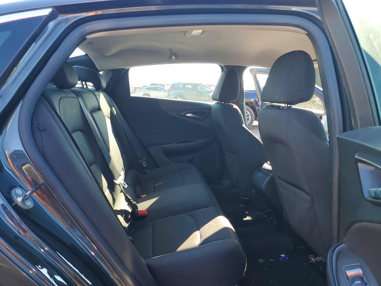 2017 CHEVROLET MALIBU LS photo 28