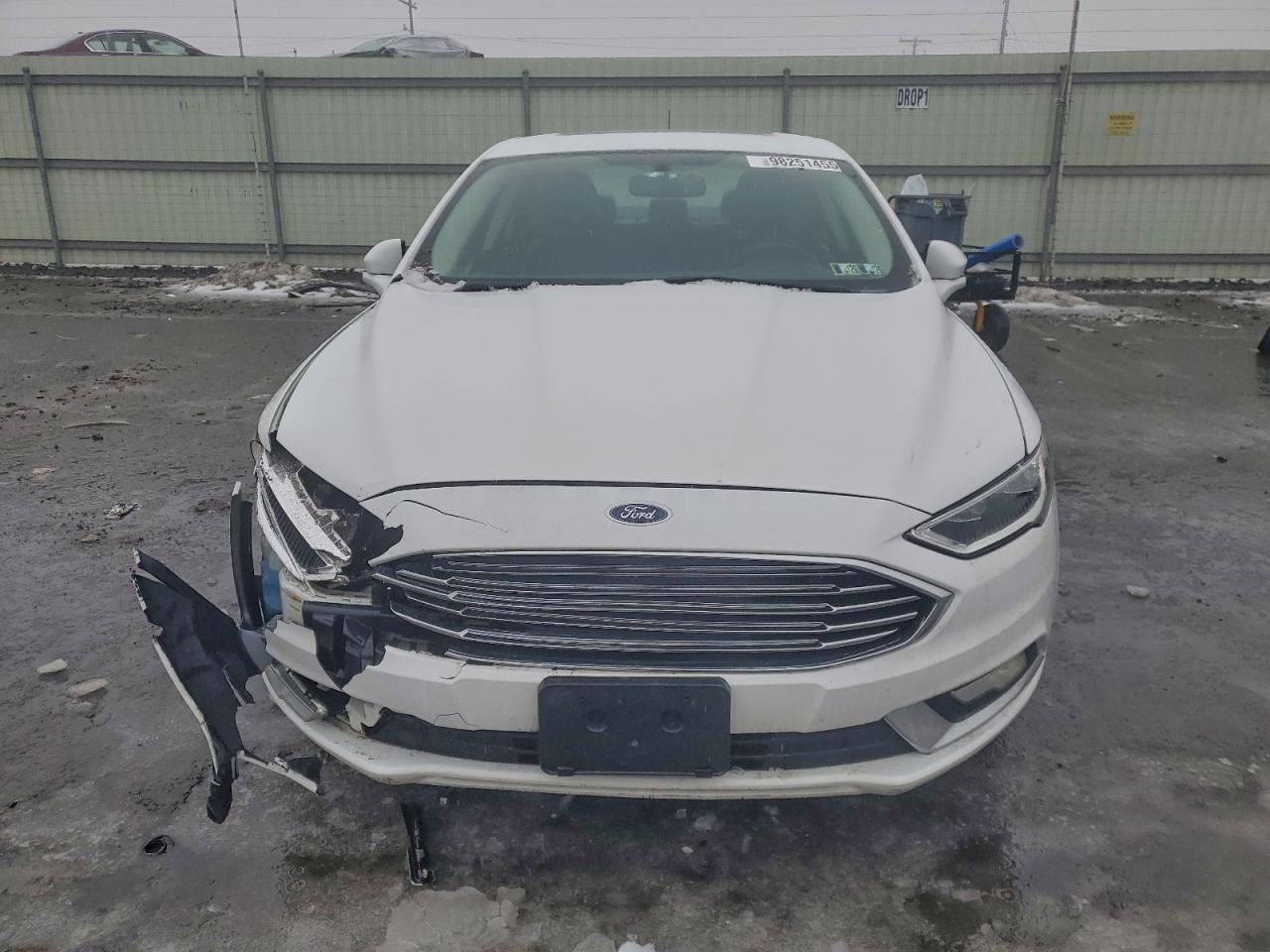 2017 FORD FUSION SE photo 5