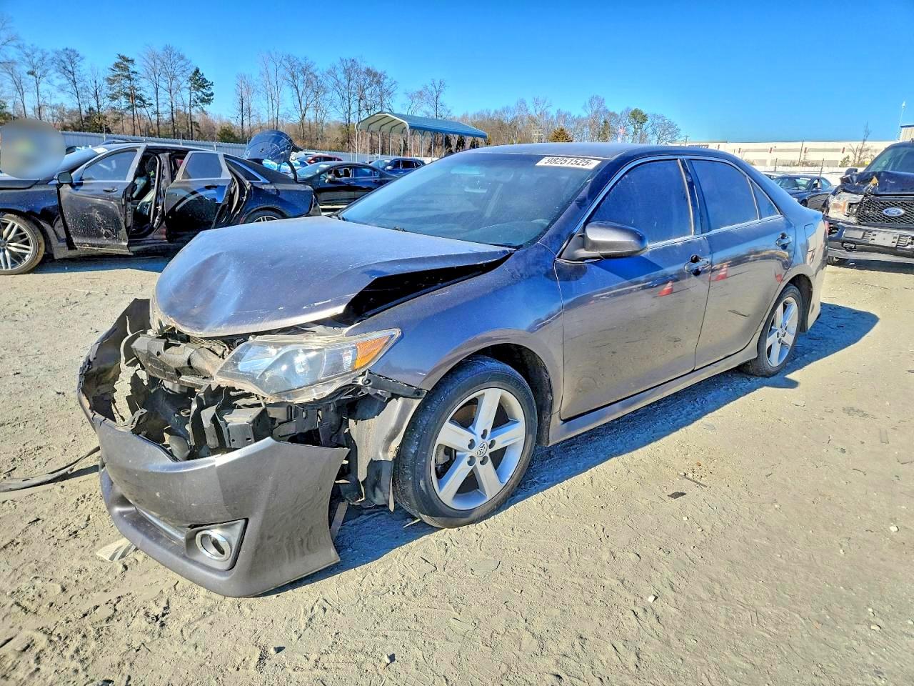 2014 TOYOTA CAMRY