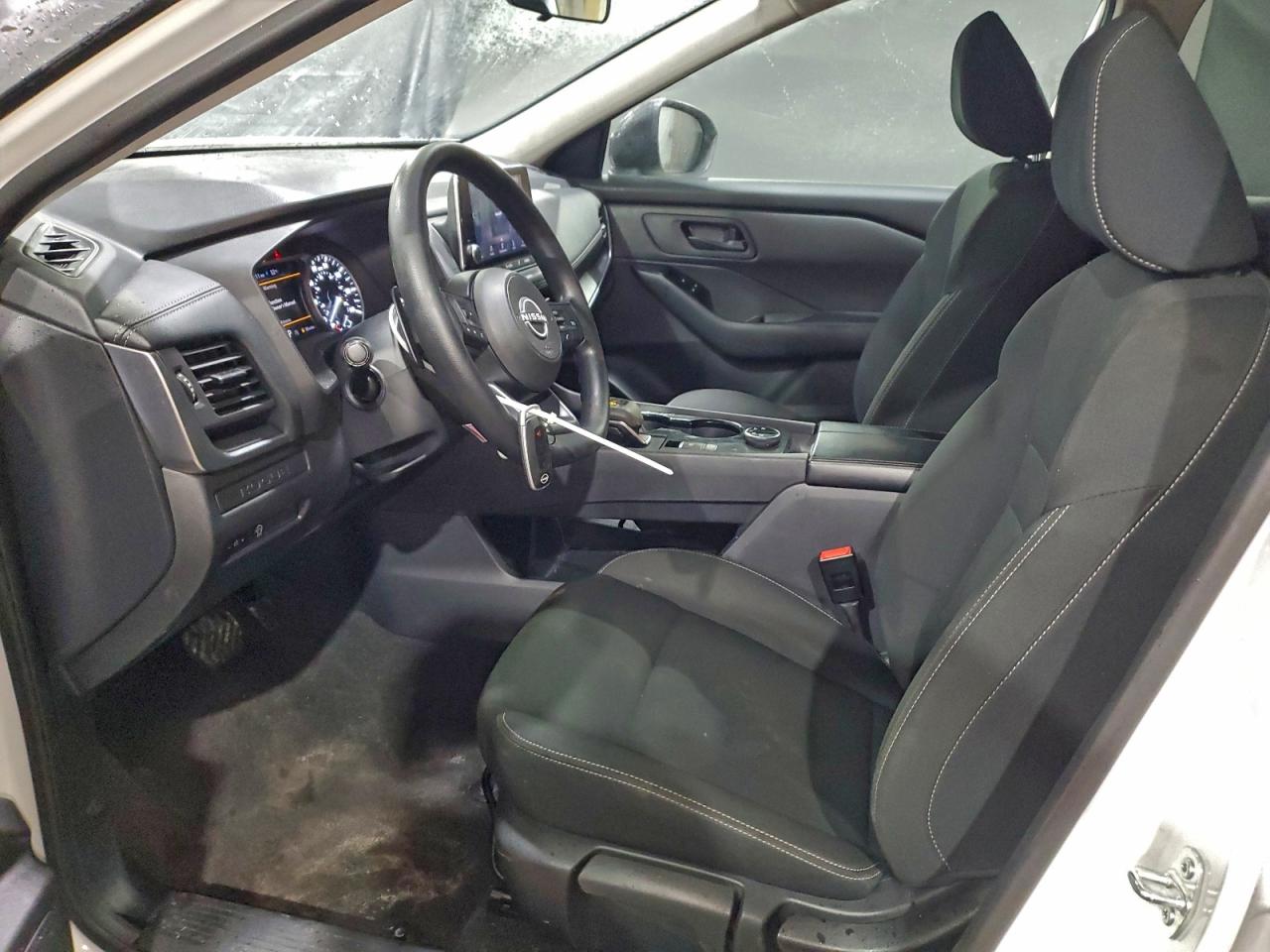 2024 NISSAN ROGUE S photo 7