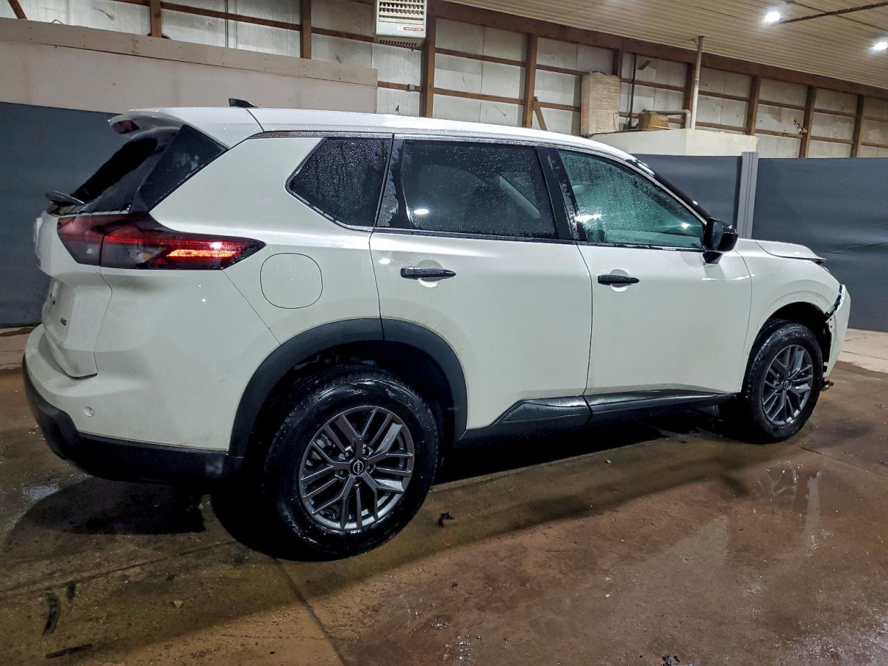 2024 NISSAN ROGUE S photo 3