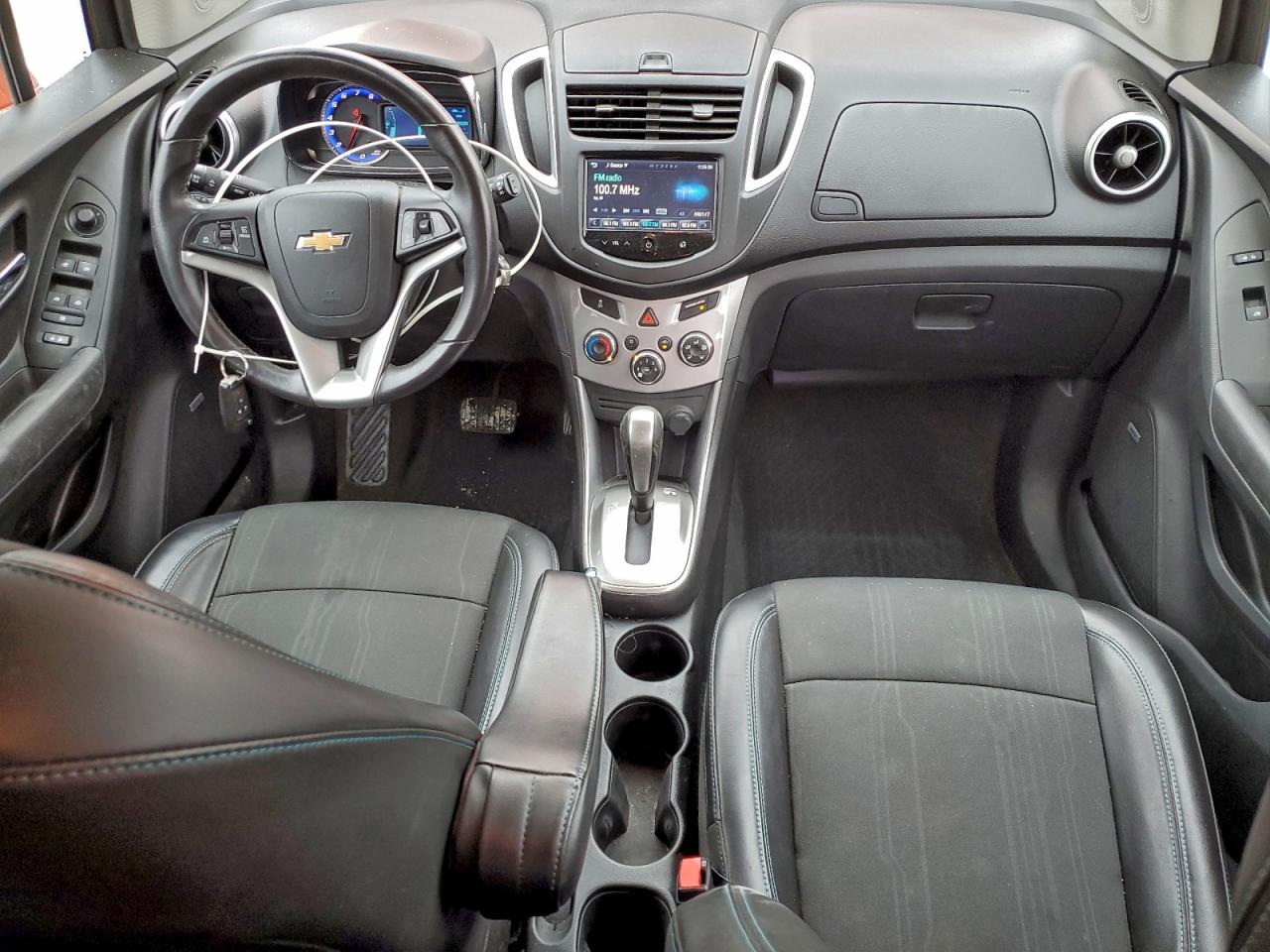 2015 CHEVROLET TRAX 1LT photo 8
