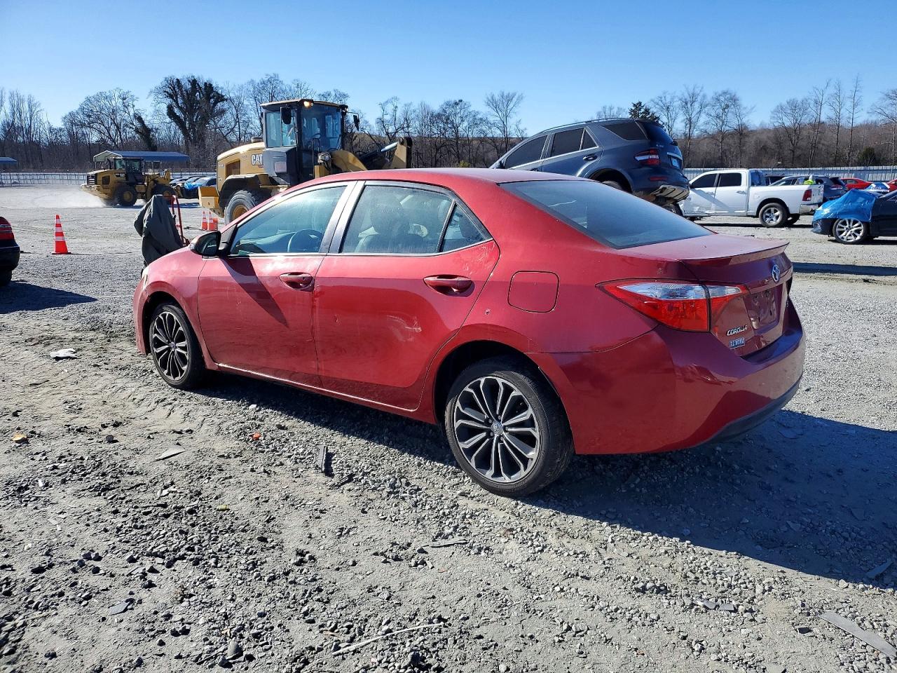 2014 TOYOTA COROLLA L photo 2