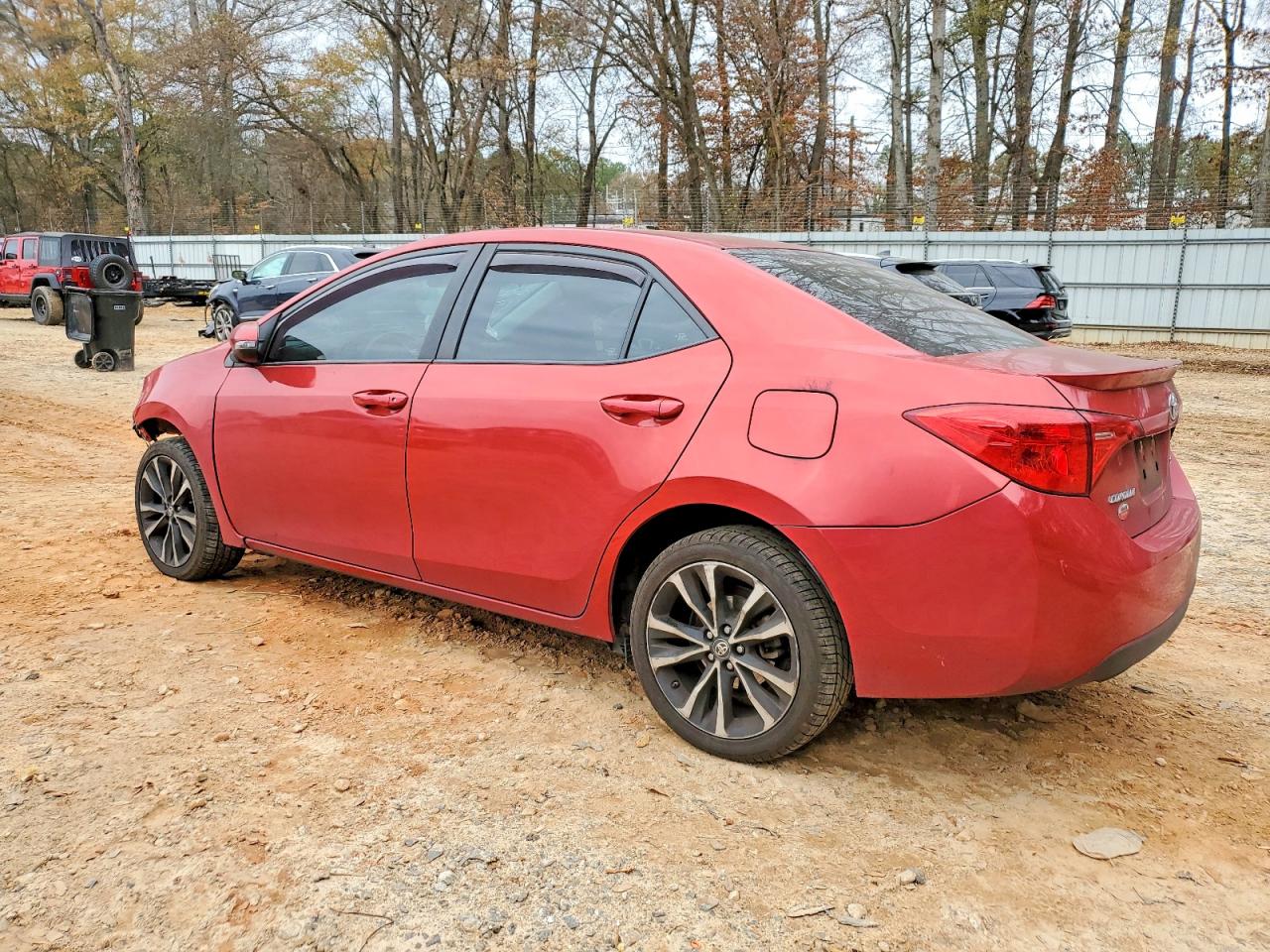 2019 TOYOTA COROLLA LE photo 2