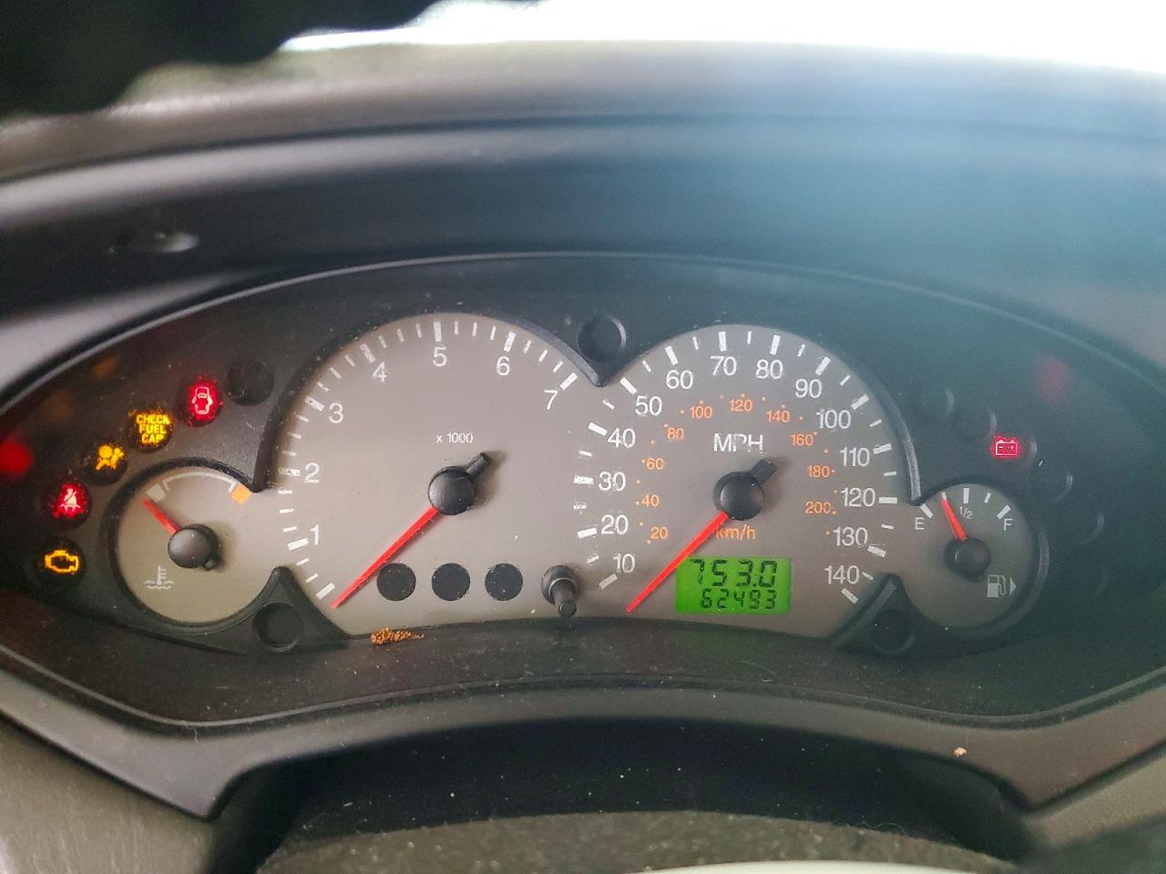2003 FORD FOCUS ZX3 photo 9