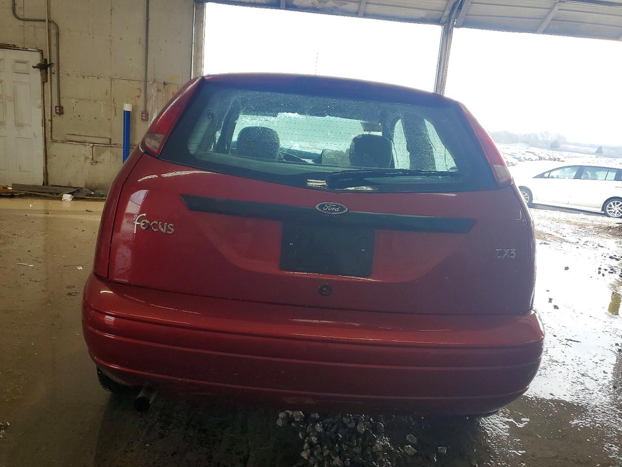 2003 FORD FOCUS ZX3 photo 6