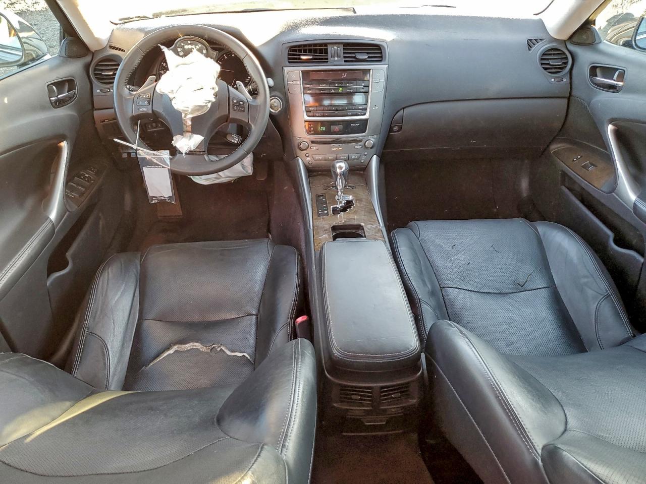 2010 LEXUS IS 250 photo 8