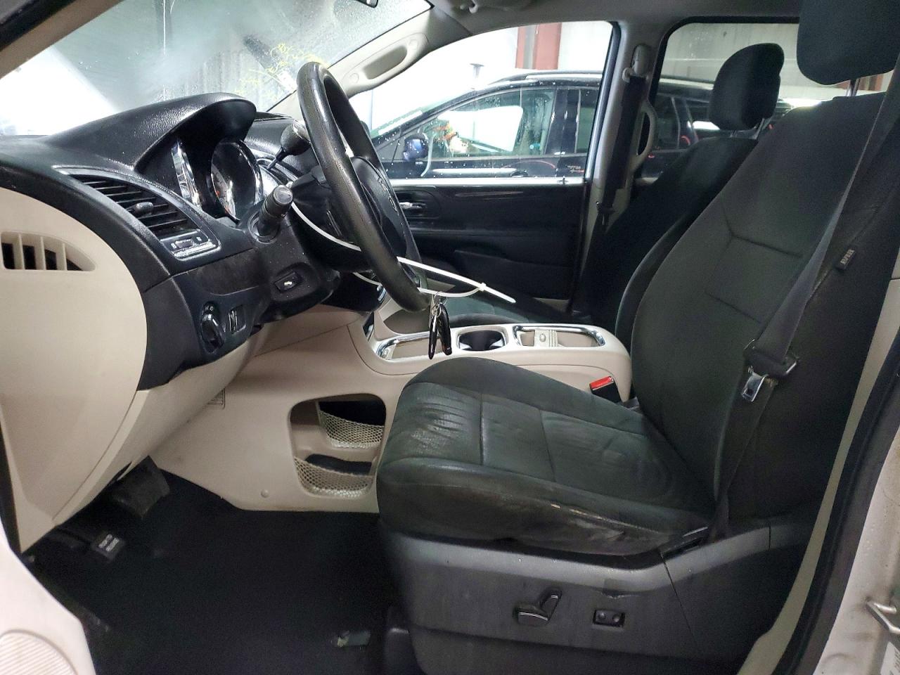2012 DODGE GRAND CARAVAN SXT photo 7